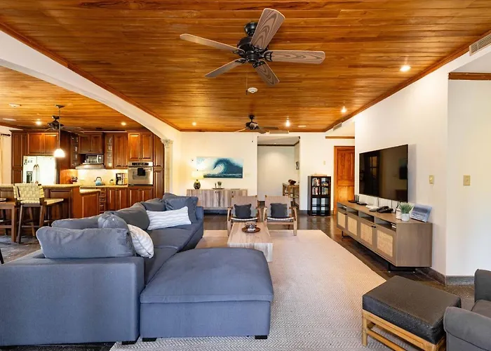 Esq10 Playa Langosta Penthouse, Pool And Private Jacuzzi Apartment Tamarindo